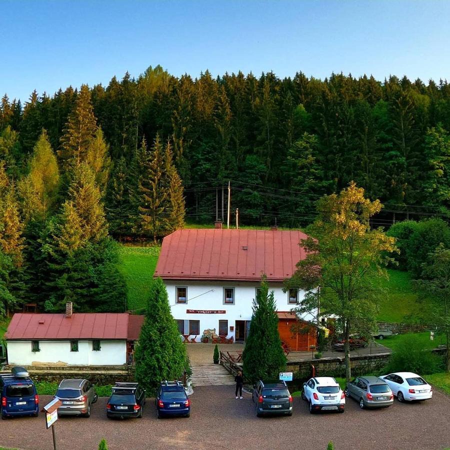 Penzion Ctyrlistek Teplice nad Metují エクステリア 写真