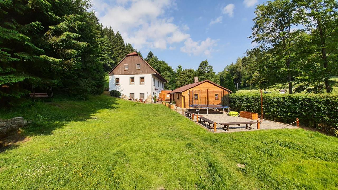 Penzion Ctyrlistek Teplice nad Metují エクステリア 写真