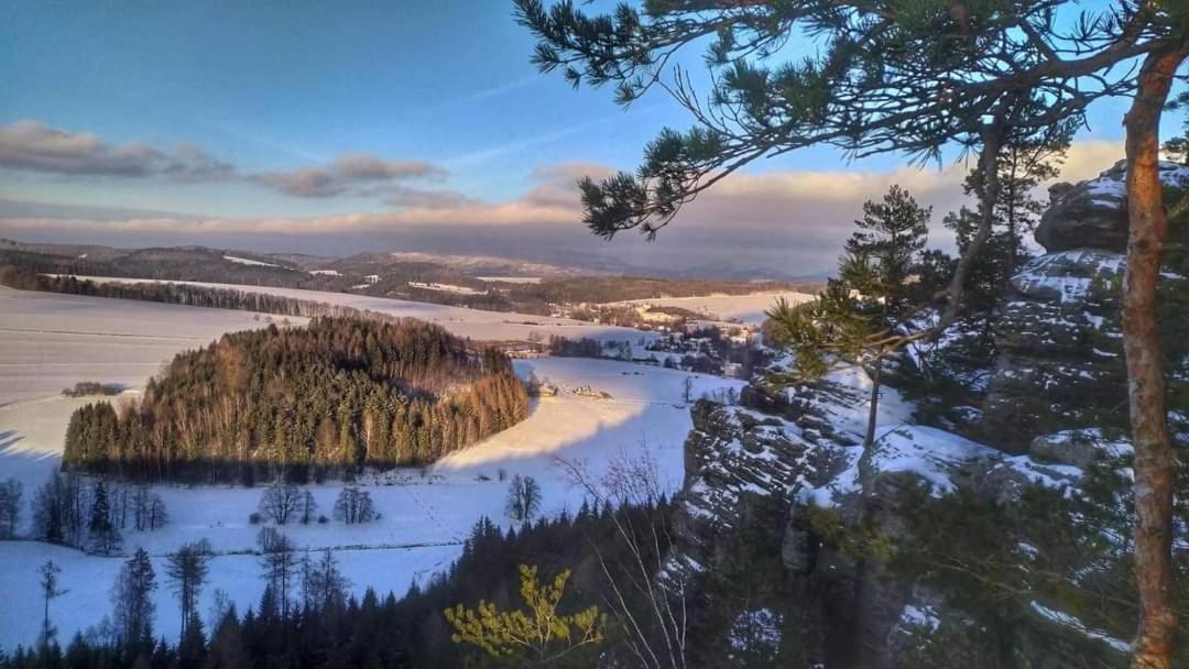 Penzion Ctyrlistek Teplice nad Metují エクステリア 写真